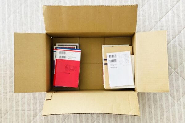 引越し時の本の梱包ガイド｜重さ・箱数・単身パックの判断ポイント